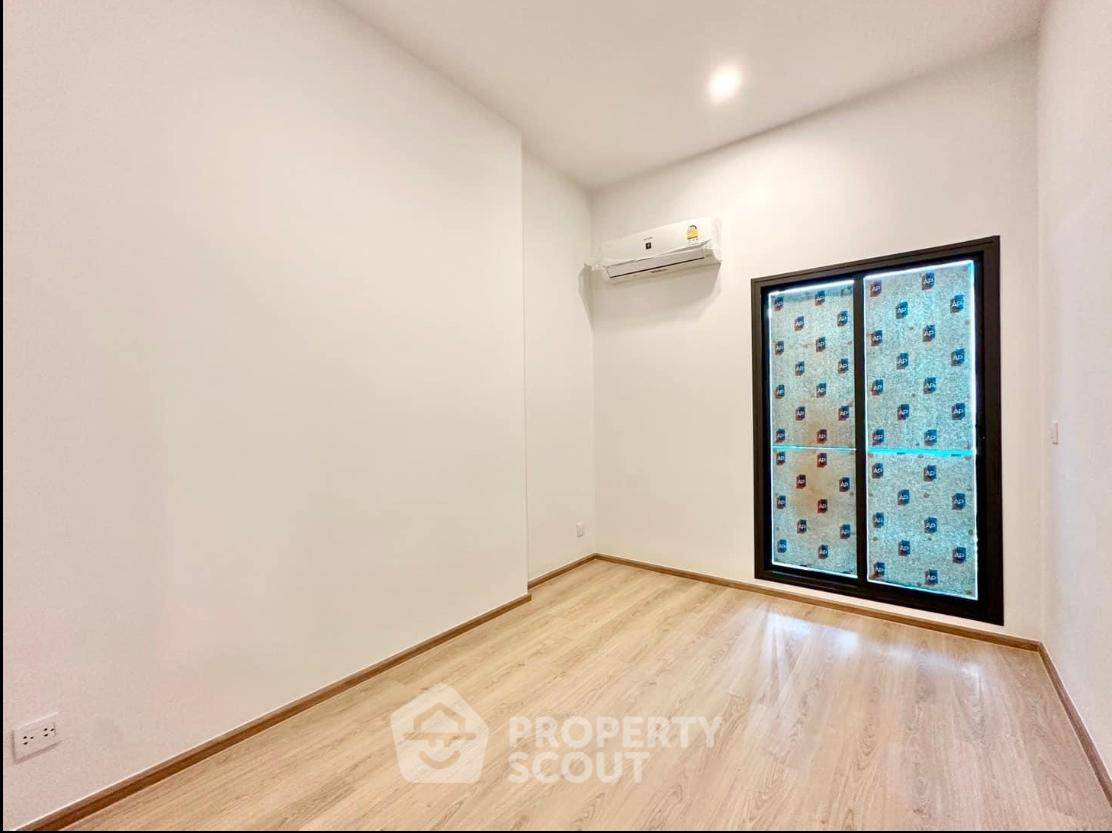 รูป คอนโด 1 ห้องนอน 61 ตร.ม. ชั้นสูง 36 ที่ LIFE Rama 4 - Asoke ใกล้ MRT ศูนย์สิริกิติ์ 400 ม. (ID 2005442) - รูปที่ 5/8