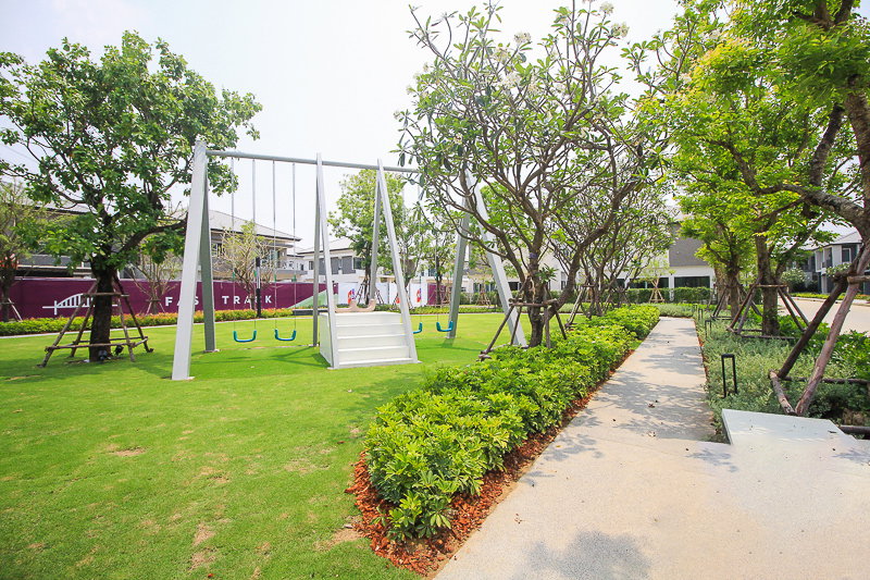 รูป บ้านเดี่ยวหลังมุม Centro ราชพฤกษ์–สวนผัก บนที่ดิน 72.9 ตร.วา สวนร่มรื่น วิวเปิดโล่ง ตรงข้าม Bike Lane 750 เมตร พร้อมเฟอร์นิเจอร์และเครื่องใช้ไฟฟ้า - รูปที่ 44/46