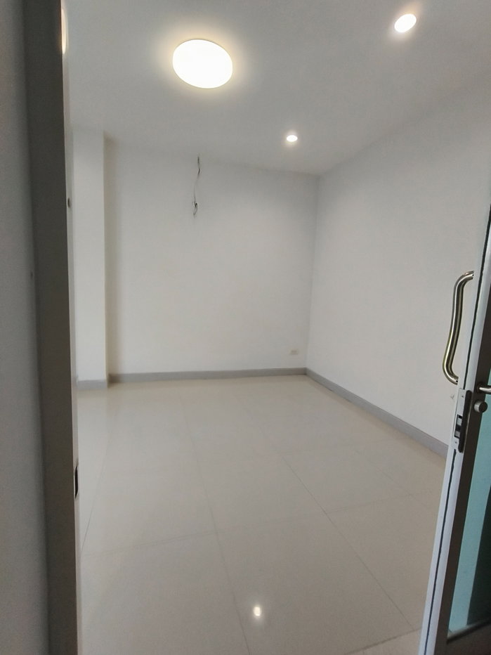 รูป ขายบ้านเดี่ยวขนาดเล็ก 2 ที่จอด - รูปที่ 14/16