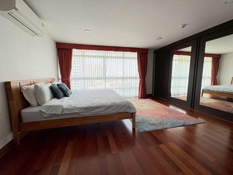LTHC15825 – Luxury Pet-Friendly Condo for Rent Ekkamai | La Cascade | Near BTS Ekkamai | 120,000 THB | คอนโดหรูให้เช่า เอกมัย เลี้ยงสัตว์ได้ พร้อมระเบียงขนาดใหญ่ ใกล้ BTS เอกมัย