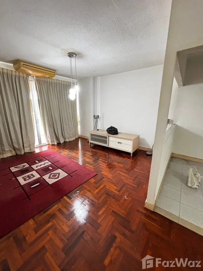picture THE BEST PRICE in this building 6496854 - 1/13