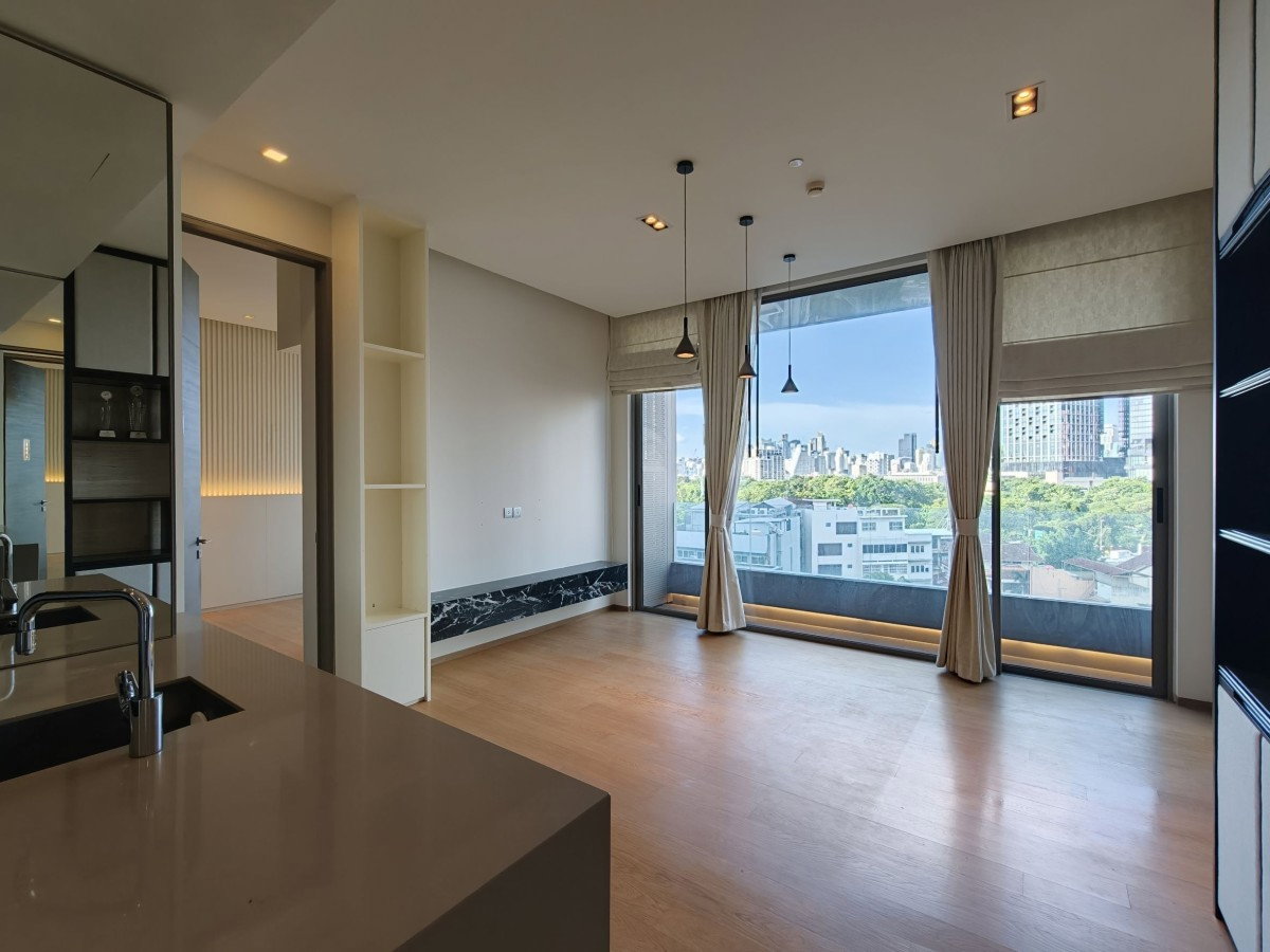รูป Saladaeng One | 🚝 Near MRT Lumpini and One Bangkok with Lumphini Park. Unobstructed view. #2026062414916 - รูปที่ 1/19