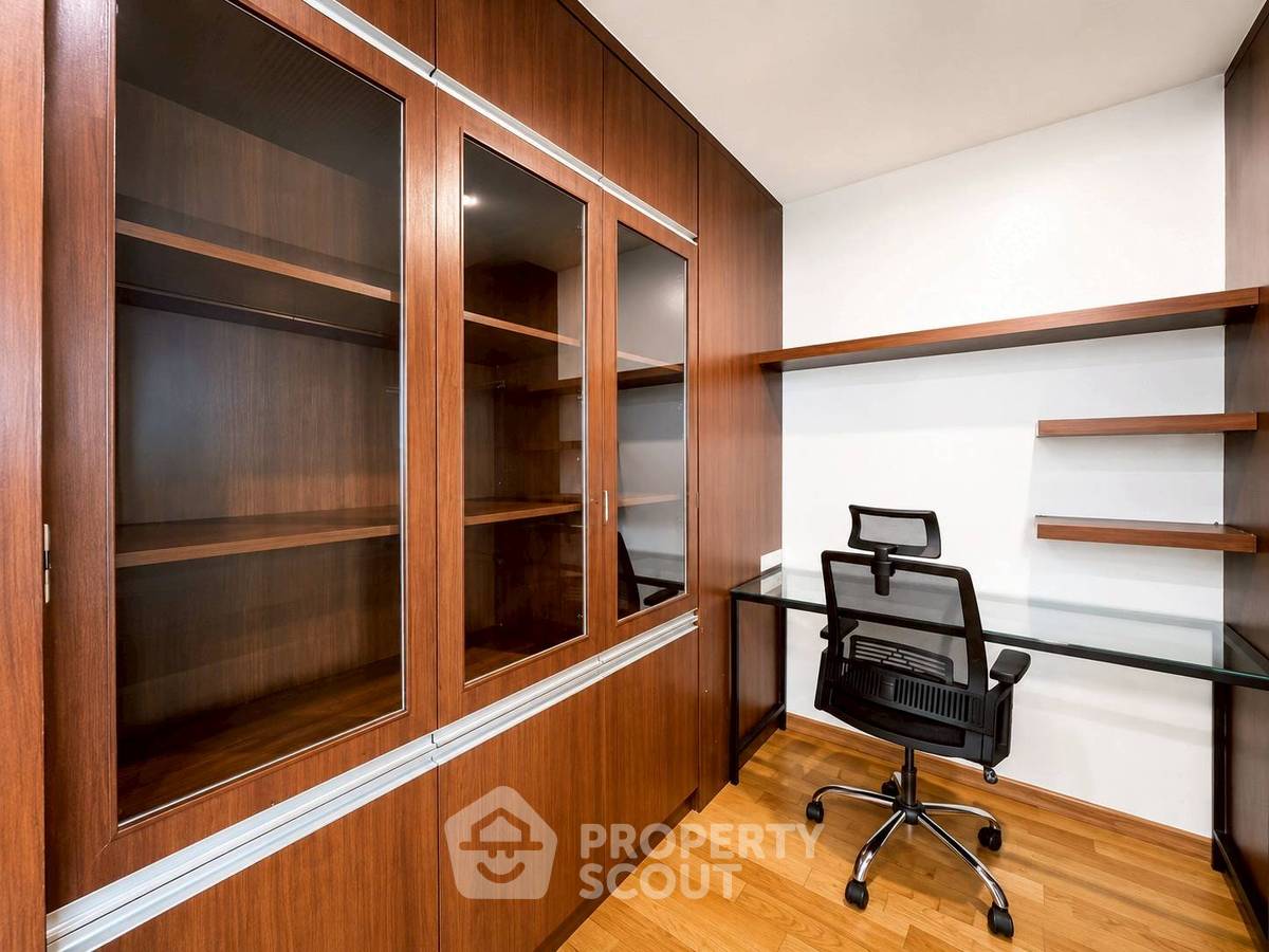 รูป คอนโดสูง 25 ชั้น 2 ห้องนอน 150 ตร.ม. ที่ The Madison ใกล้ BTS พร้อมพงษ์ 200 ม. (ID 3032565) - รูปที่ 6/18