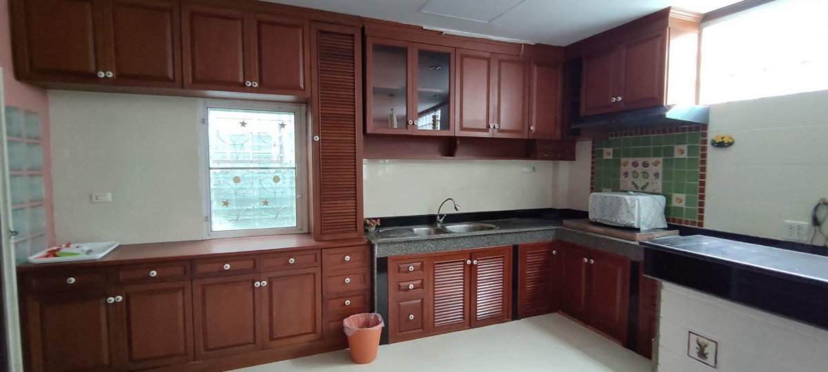 รูป 🏡 บ้านเดี่ยว 2 ชั้น พร้อมอยู่ ซอยรามคำแหง 68 4 ห้องนอน 3 ห้องน้ำ ทำเลดี ใกล้เดอะมอลล์บางกะปิ และ MRT สายสีเหลือง  - รูปที่ 9/20