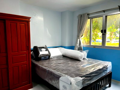 Condos for sale : For Sale Condo Near MRT Yaek Nonthaburi 1, 1st Floor, Newly Renovated, Fully Furnished.