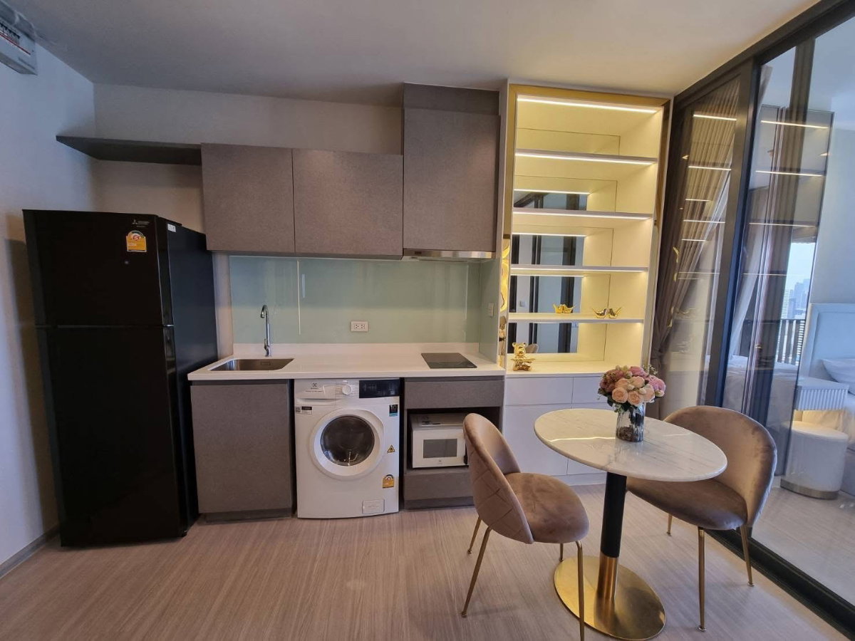 รูป (AA126) Life Asoke Hype | High-Floor Luxury Unit with Rare Open Park View | 2 Bedrooms | 30,000 THB/Month - รูปที่ 7/40