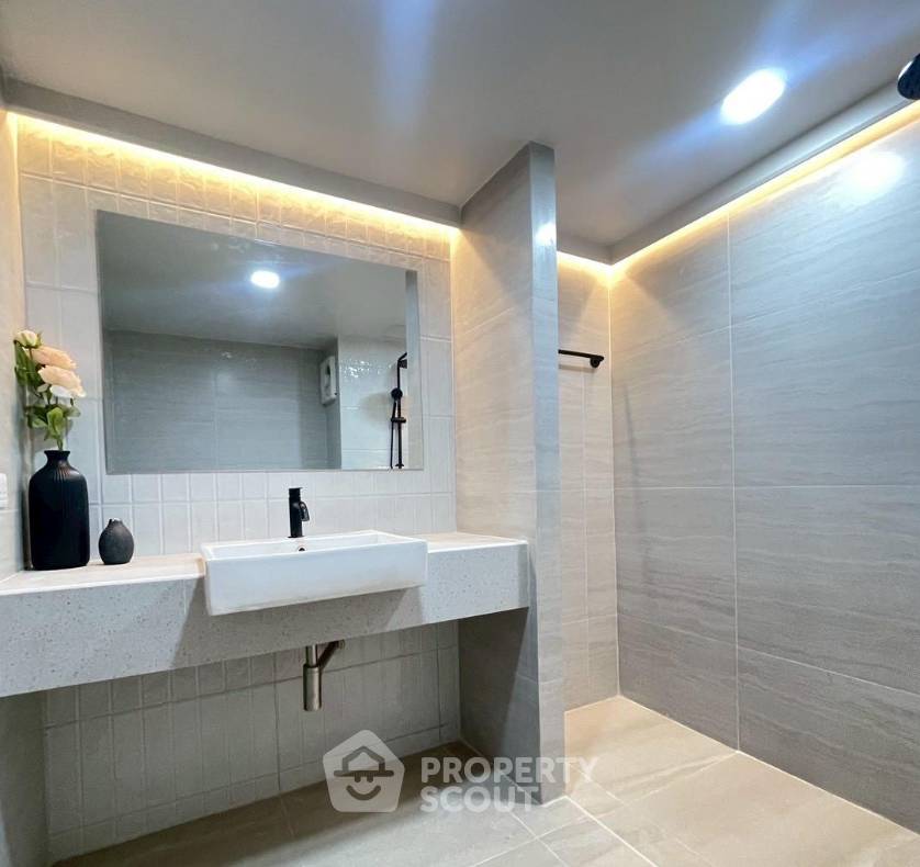 รูป คอนโด 1-ห้องนอน ที่ เรนทรี วิลล่า สุขุมวิท 53 ใกล้ BTS ทองหล่อ (ID 3028771) - รูปที่ 4/7