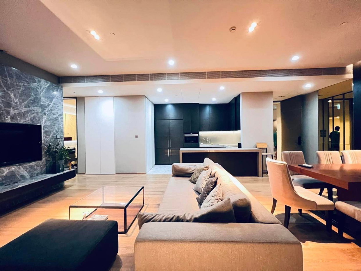 picture LTHC15823-Saladaeng One FOR RENT Size 113 sqm. 2 beds 2 baths MRT Lumpini Station ONLY 130K/Month - 3/10