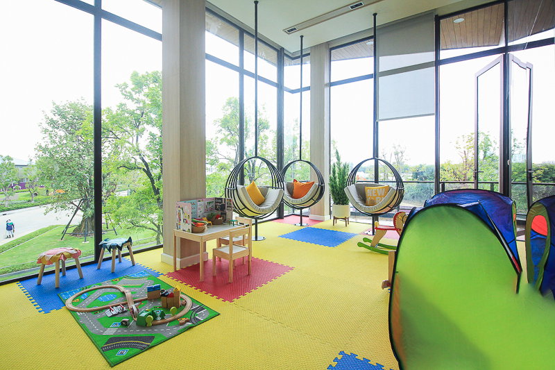 รูป บ้านเดี่ยวหลังมุม Centro ราชพฤกษ์–สวนผัก บนที่ดิน 72.9 ตร.วา สวนร่มรื่น วิวเปิดโล่ง ตรงข้าม Bike Lane 750 เมตร พร้อมเฟอร์นิเจอร์และเครื่องใช้ไฟฟ้า - รูปที่ 42/46