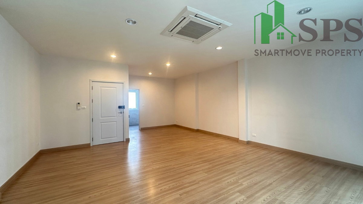 รูป ให้เช่า Home office โครงการ The master อุดมสุข สุขุมวิท 103  - รูปที่ 16/18