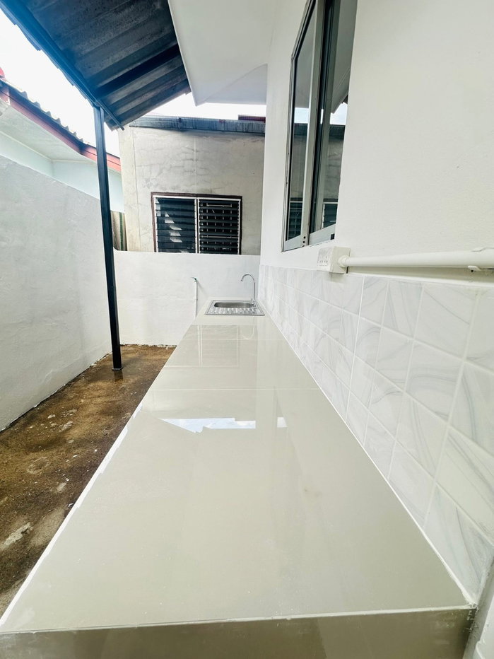picture Single-story house for sale, 2 bedrooms, 1 bathroom, 1 kitchen, 1 parking space. - 12/14