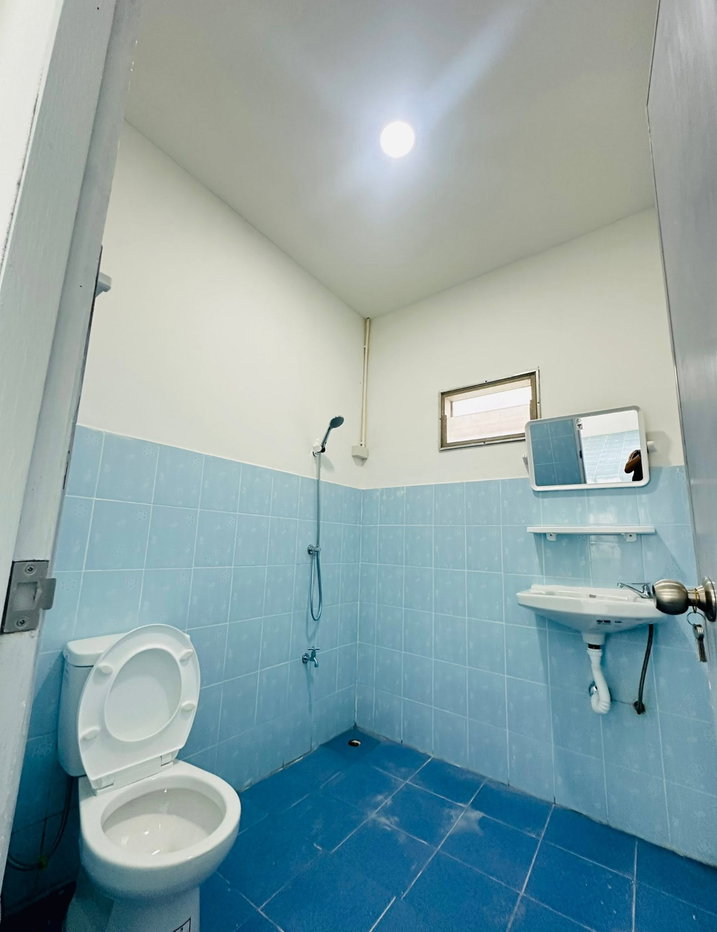 picture Single-story house for sale, 2 bedrooms, 1 bathroom, 1 kitchen, 1 parking space. - 10/14