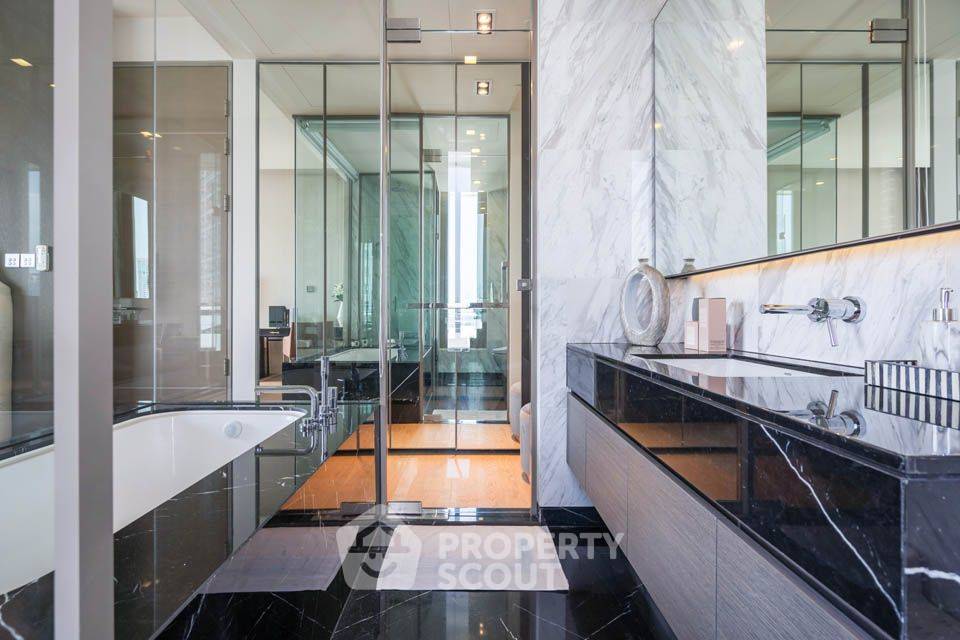 picture 1-BR Condo at Saladaeng One near MRT Si Lom (ID 3020824) - 11/22
