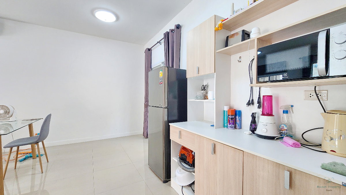 รูป ให้เช่าทาวน์โฮม 2 ชั้น สไตล์ยุโรป–ทัสคานี 3 ห้องนอน 3 ห้องน้ำ เฟอร์ครบ พร้อมอยู่  ทำเลดี ติดถนนสันกำแพงสายเก่า ใกล้แยกบ่อสร้าง @ดีญ่า วาเล่ย์ สันกำแพง - รูปที่ 15/26