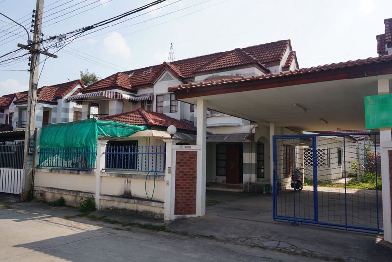 รูป 🏡บ้านแฝด 2 หลังคู่ในพื้นที่เดียวกัน **สามารถแยกซื้อได้  พิกัดทำเล หมู่บ้านธีรพร ตำบล หนองจ๊อม อำเภอ สันทราย เชียงใหม่  - รูปที่ 1/16