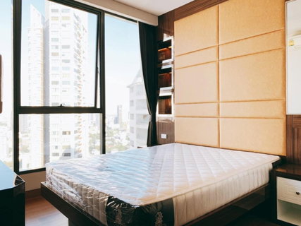 รูปภาพ 🏙️✨ FOR RENT: The Lumpini 24 — HIGH-FLOOR LUXURY CITY LIVING IN PHROM PHONG!  💰 Rental Price: 25,000 THB/month | 📲 Line ID: @condobkk (with @)  