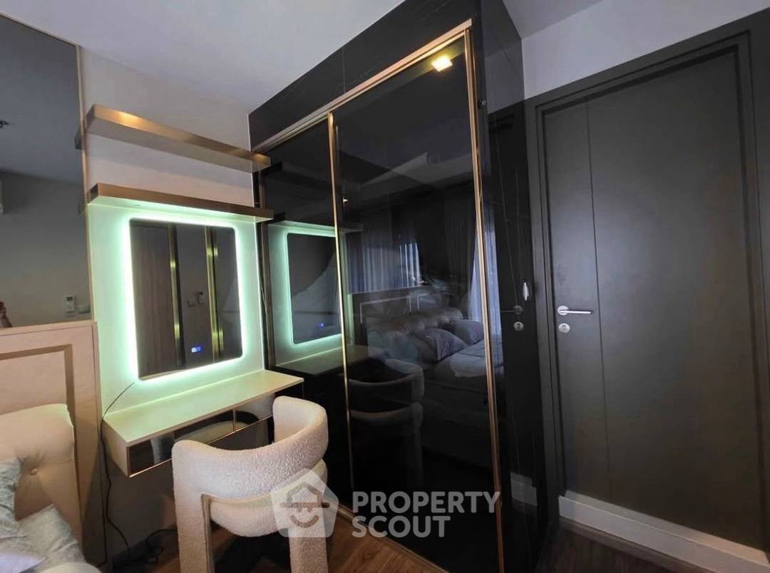 picture High-Floor 1-BR 35 Sqm At Life Ladprao Valley Near BTS Ha Yaek Lat Phrao (ID 3032560) - 4/5