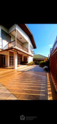 บ้านเดี่ยว ม.เกริก : บ้าน 4-ห้องนอน ใน อนุสาวรีย์ (ID 3033796)