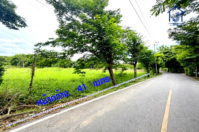 ที่ดิน ปากเกร็ด นนทบุรี : ขายที่ดินถมแล้ว 458 ตร.วา  ซอยหอการค้าไทย ถนนชัยพฤกษ์ ใกล้ทางด่วนศรีสมาน พระราม 4