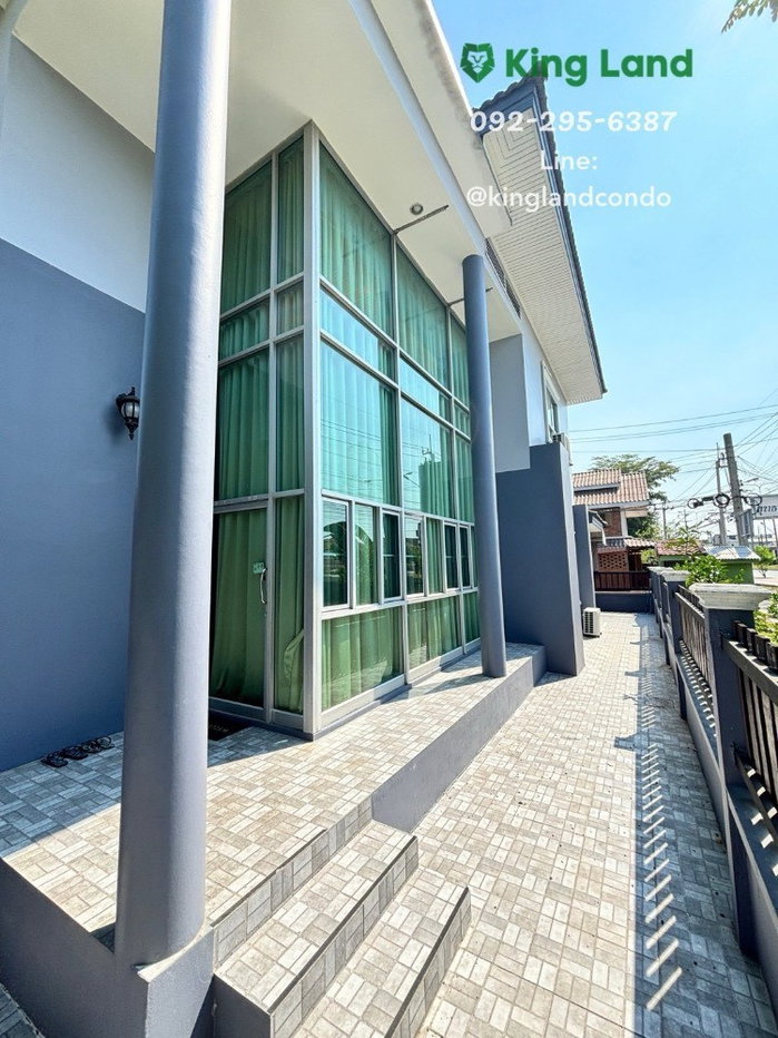 รูป #ให้เช่าบ้านเดี่ยว​ขนาดใหญ่​สุดๆ​ ขนาด 65 ตรว.เนื้อที่เยอะมี​ 4ห้องนอน​ แอร์​4ตัว​ ม.สุทธาทร ประชาร่วมใจ ตกแต่งบ้านสวยหรู (หลังไปรษณีย์มีนบุรี)  - รูปที่ 3/20