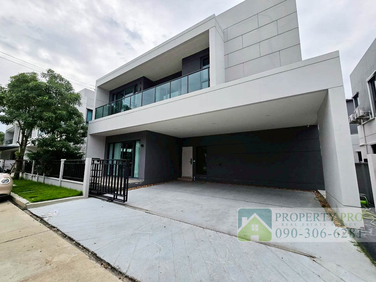 รูป ให้เช่า บ้าน เซนโทร บางนา บ้านเดี่ยว 2 ชั้น 4 ห้องนอน 54 ตรว 260 ตรม บ้านสวย สภาพใหม่มาก หันหน้าทางทิศใต้ เฟอร์นิเจอร์ เครื่องใช้ไฟฟ้าครบ : MJ26R-006 - รูปที่ 2/32