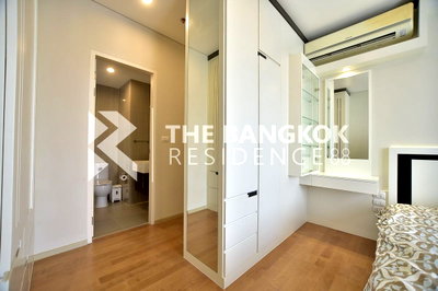 Condos for sale : Special Unit, Quality Guaranteed by Top Brands Villa Asoke near MRT Phetchaburi Station
