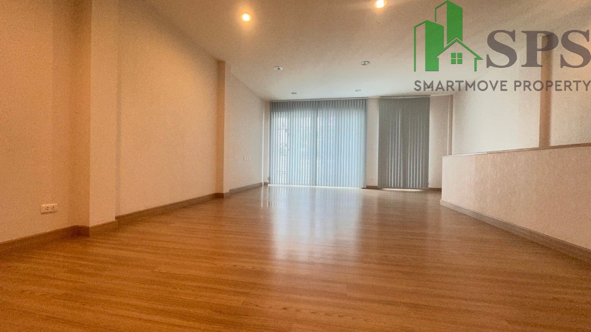 รูป ให้เช่า Home office โครงการ The master อุดมสุข สุขุมวิท 103  - รูปที่ 11/18