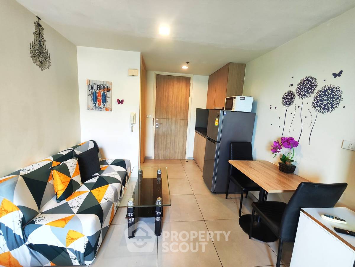 picture 1-BR Condo at Unixx South Pattaya close to Phratamnak (ID 1144294) - 3/10