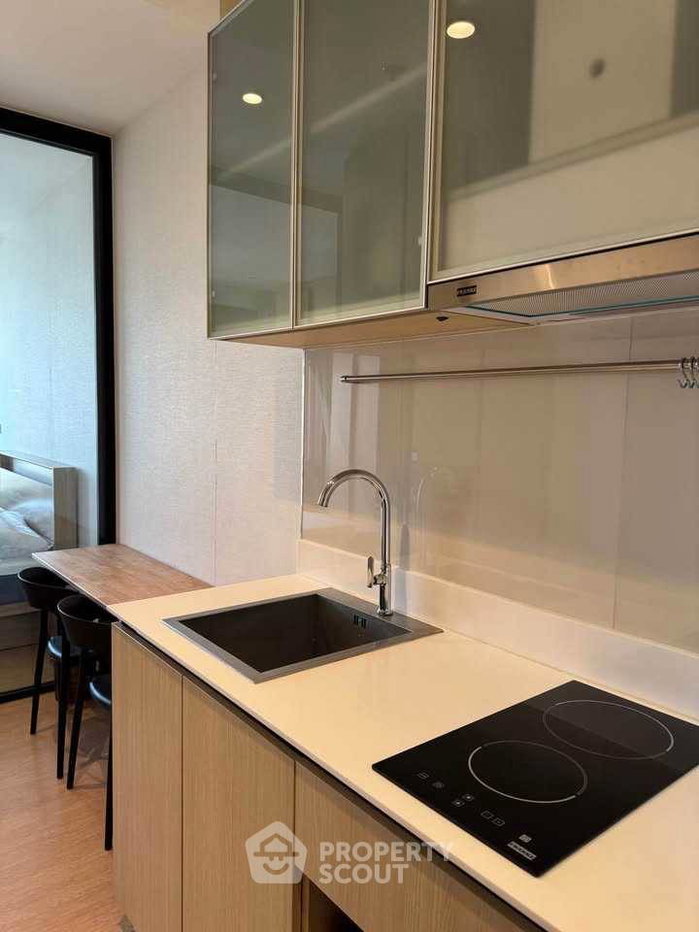 picture Pet-Friendly 1-BR Condo Maru Ekkamai 2 Near BTS Ekkamai 📍 (ID 3032961) - 11/17