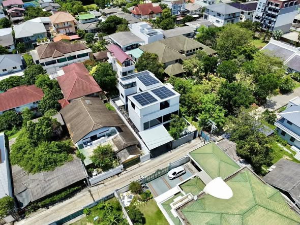 รูป ขายบ้านเดี่ยวสไตส์โมเดิร์น ซอยอินทามระ 28 ไม่มีค่าส่วนกลาง - รูปที่ 5/24