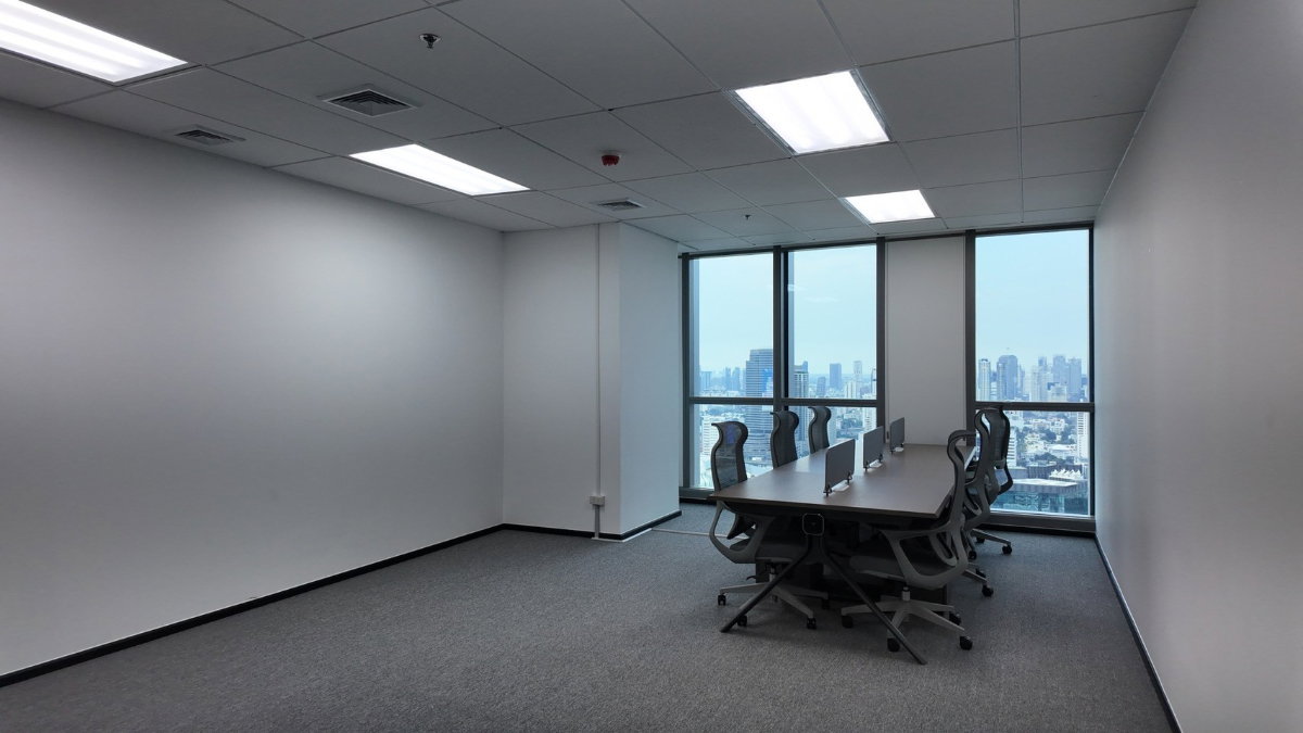รูป WoKii @V One Tower 40ตรม พื้นที่สำนักงานให้เช่าใกล้ MRT พระราม 9 เซ็นทรัล พระราม 9 ตกแต่งครบ พร้อมเฟอร์นิเจอร์ ใช้งานได้ทันที - รูปที่ 2/6