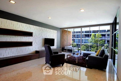 Condos for sale : 200 Sqm 3-BR Condo At Ficus Lane Condominium, 200m To BTS Phra Khanong (ID 825250)