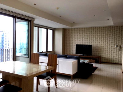 Condos for rent : 2-BR Condo at The Emporio Place near BTS Phrom Phong (ID 981440)