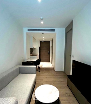 Condos for sale : 1-BR Condo For Sale, Fynn Asoke, 400m To BTS Asoke 📍 (ID 3032742)