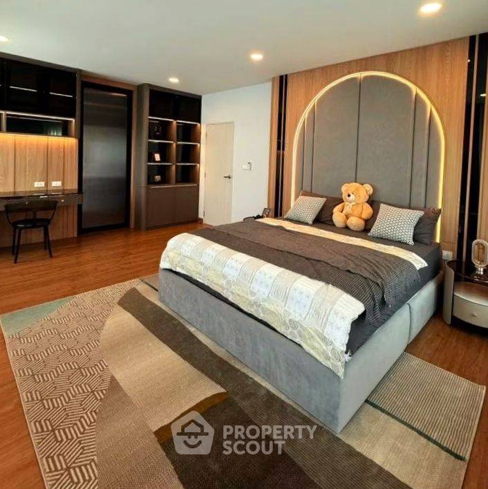 รูป บ้าน 4-ห้องนอน ที่ เซนโทร บางนา ใน บางแก้ว (ID 3032765) - รูปที่ 6/12