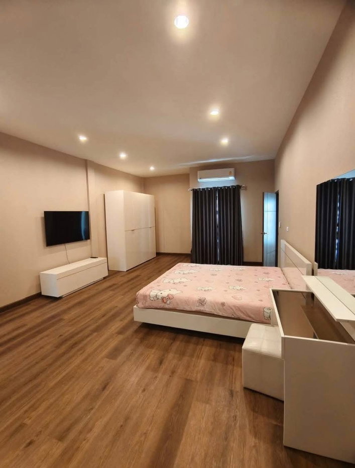 รูป 🏡ขาย / เช่า ทาวน์โฮมหรู 3 ชั้น CORDIZ อุดมสุข 3 ห้องนอน 4 ห้องน้ำ ทำเลสุขุมวิท วิวสวน พร้อมอยู่ หน้าบ้านวิวสวน - รูปที่ 13/19