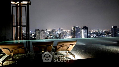 Condos for rent Bangkok : 2-BR Condo at The Crest Sukhumvit 24 near BTS Phrom Phong (ID 1552504)