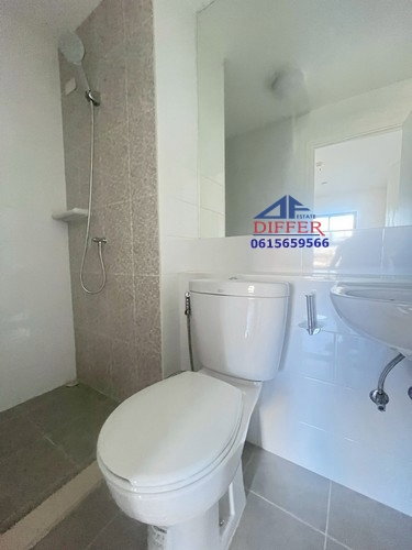 picture Dfsa151 For Sale: Plum Condo Central Station Phase 1, East-facing, next to Central Westgate. - 6/10