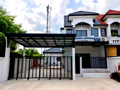 บ้านเดี่ยว แม็คโคร บางบัวทอง : ขายบ้านแฝด โครงการ ช. รุ่งเรือง 6 2 ชั้น 3 ห้องนอน 3 ห้องน้ำ
