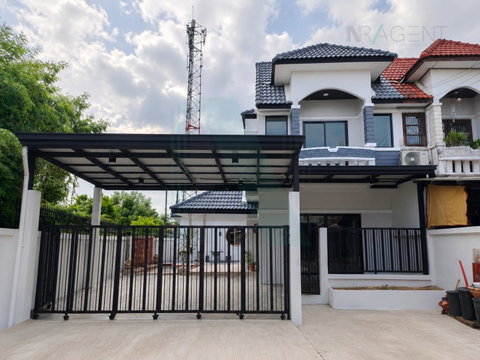 For Sell Twin house CHR.RUNGRUANG 6 2-story 3 bedroom 3 bathroom