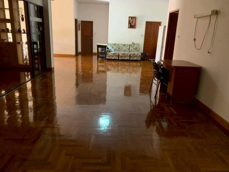รูป 🏡​ขายบ้านเดี่ยวหลังใหญ่ บนที่ดินแปลงใหญ่ 1 ไร่ 10 ตรว. ใกล้เมืองเชียงใหม่ เดินทางสะดวกที่สุด! - รูปที่ 5/16