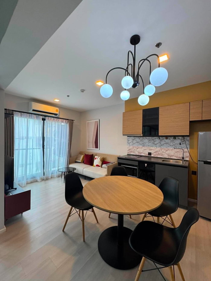 picture Beautiful 2-Bedroom Condo | 1-Min Walk to MRT Phetkasem 48 | THB 26,000/Month - 1/6