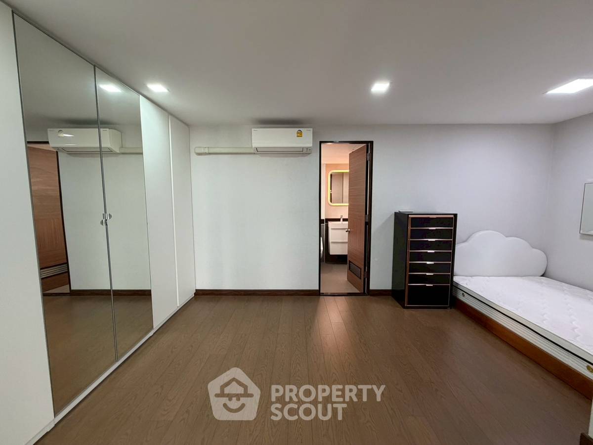 รูป คอนโด 3-ห้องนอน ที่ อเวนิว 61 คอนโดมิเนียม ใกล้ BTS ทองหล่อ (ID 2676144) - รูปที่ 4/8