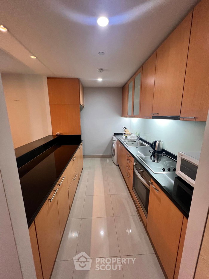picture 2-BR Condo at Sky Villas Sathorn in Bang Khlo (ID 2995676) - 10/13