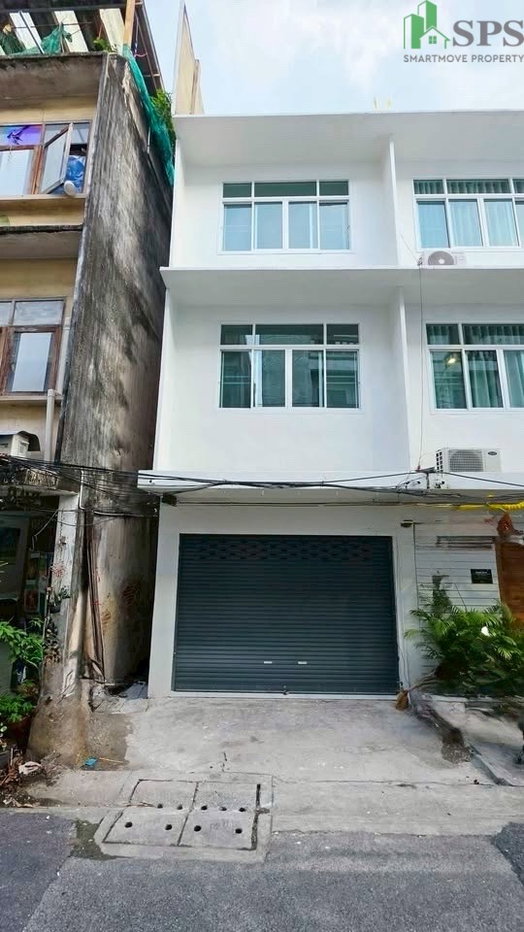 รูป อาคารพาณิชย์ ให้เช่า ใกล้ BTS เซนต์หลุยส์ 600 เมตร (SPSJP437) - รูปที่ 1/10