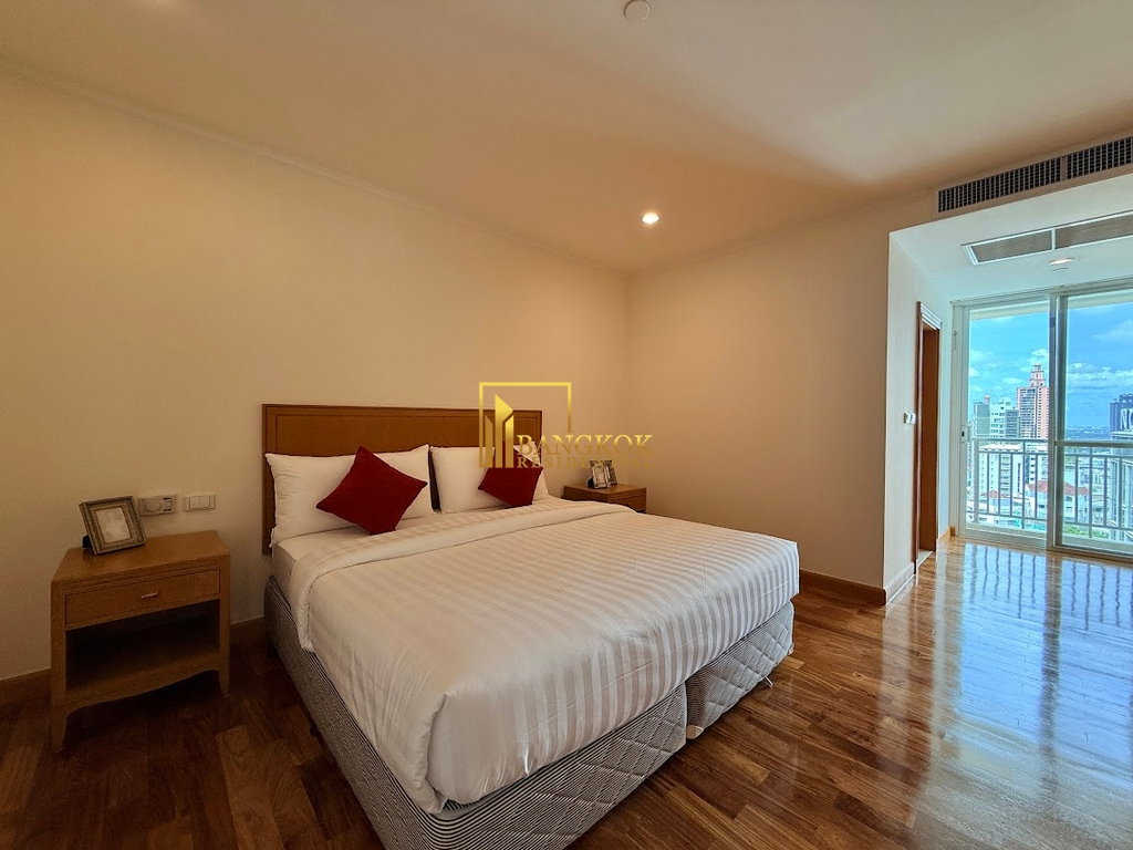 รูป Expansive 3 Bedroom Luxury Apartment in Phrom Phong Area - BR21113AP - รูปที่ 34/59