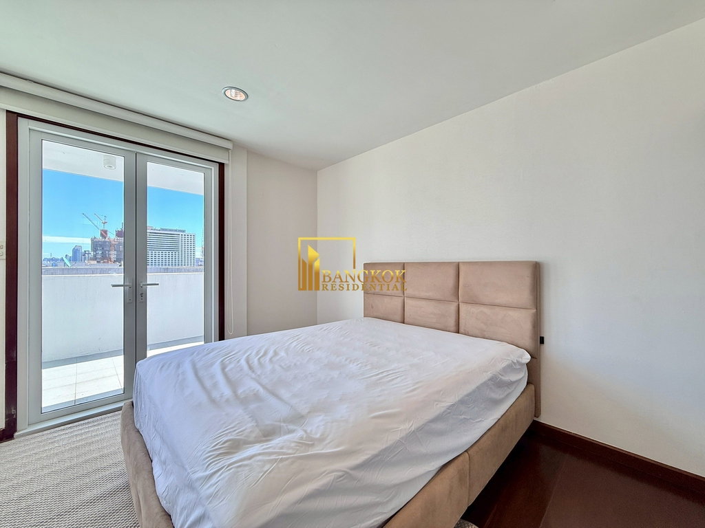 รูป Remarkable 4 Bedroom Duplex Penthouse in Phrom Phong Area - BR21452AP - รูปที่ 36/56
