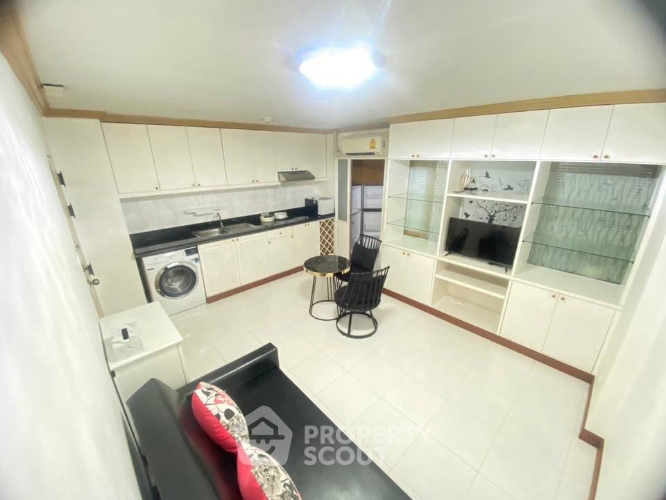 picture 1-BR Condo at Rin House Condominium near MRT Sukhumvit (ID 3035984) - 15/19