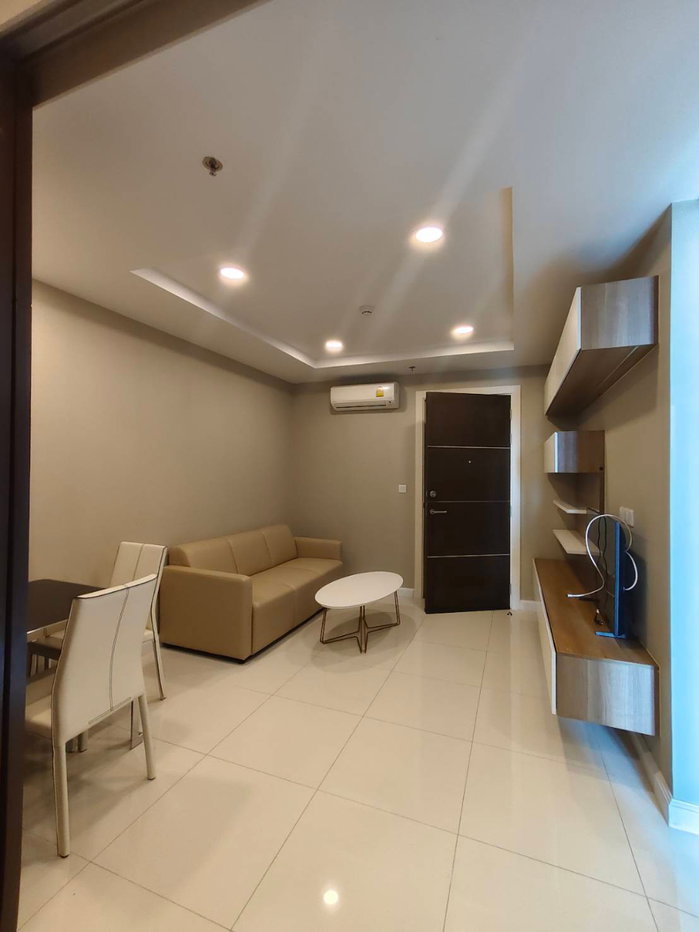 picture 🔥 The Metropolis Samrong Interchange: Spacious room  only 13,000 THB! ✨ 1 bedroom, 35 sq.m., 7th floor, Building C. Ready to move in! 🏙️ - 9/12
