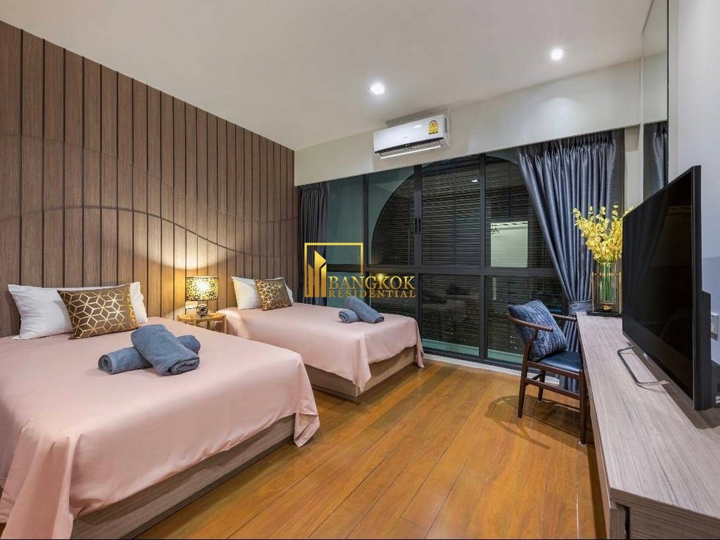 รูป Beautifully Renovated 3 Bed Townhouse For Rent in Ekkamai - BR8807TH - รูปที่ 10/13